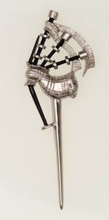 Bagpipe Kilt Pin (IN STOCK)