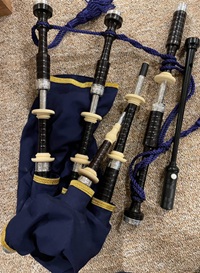 Pre-Owned MacRae SL4 Thistle Engraved Bagpipes - More Details