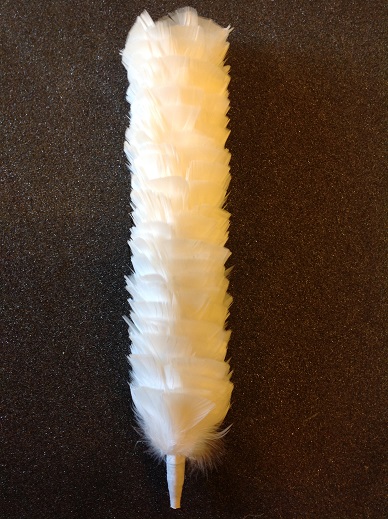 White Feather Bonnet Hackle